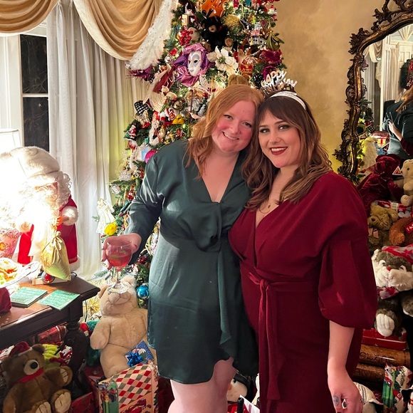 Pretty Little Thing Emerald Dress Size XL - Picture 2 of 7